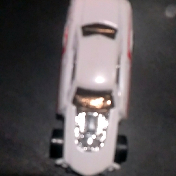 Toy car - Picture 1 of 4